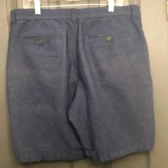 MARC ANTHONY Slim Fit Shorts - Picture 2 of 5